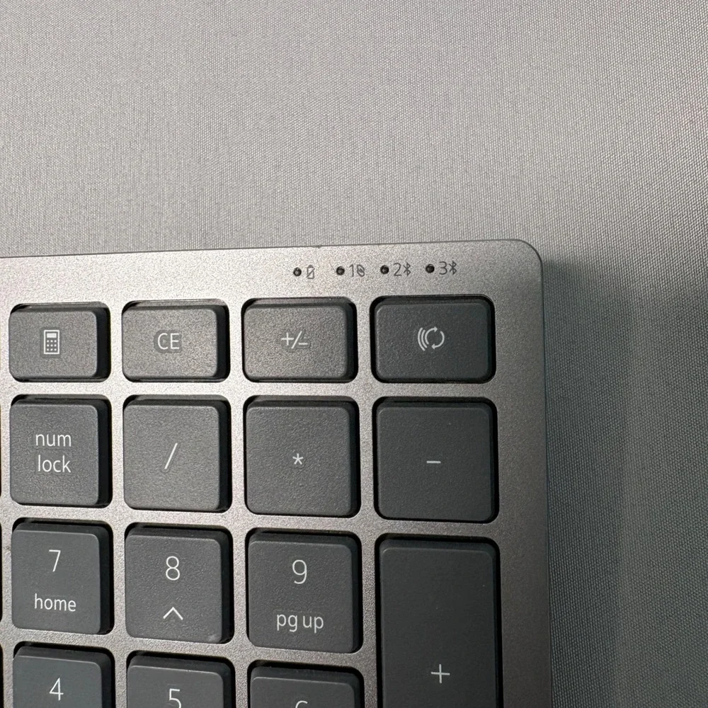 Tested Dell KB7120W Multi-Device Wireless Keyboard Bluetooth Titan Gray KB7120Wc